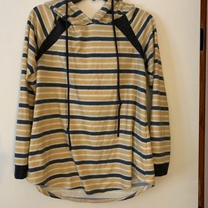 Grey/yellow long sleeve hoodie